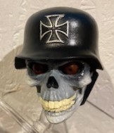Helmet skull knobb